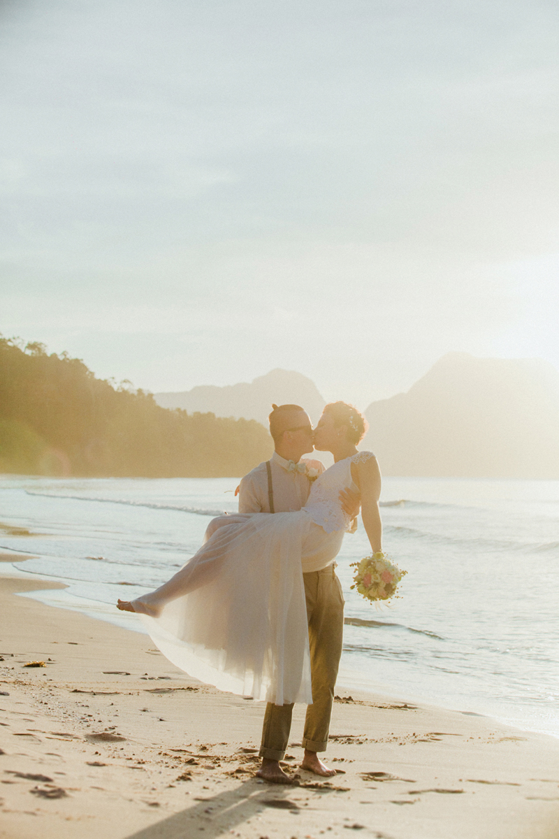 El nido Beach Palawan Intimate Wedding of Ksenia x Vovka